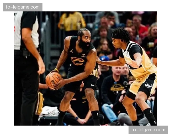 骑士主场112-84大胜篮网,哈登加盟后球队豪取六连胜