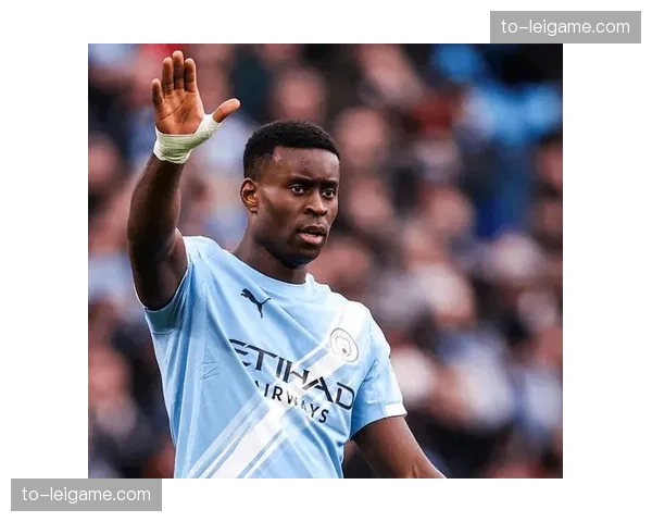 格伊传球成功率95%数据亮眼 曼城后防线稳定性大幅提升